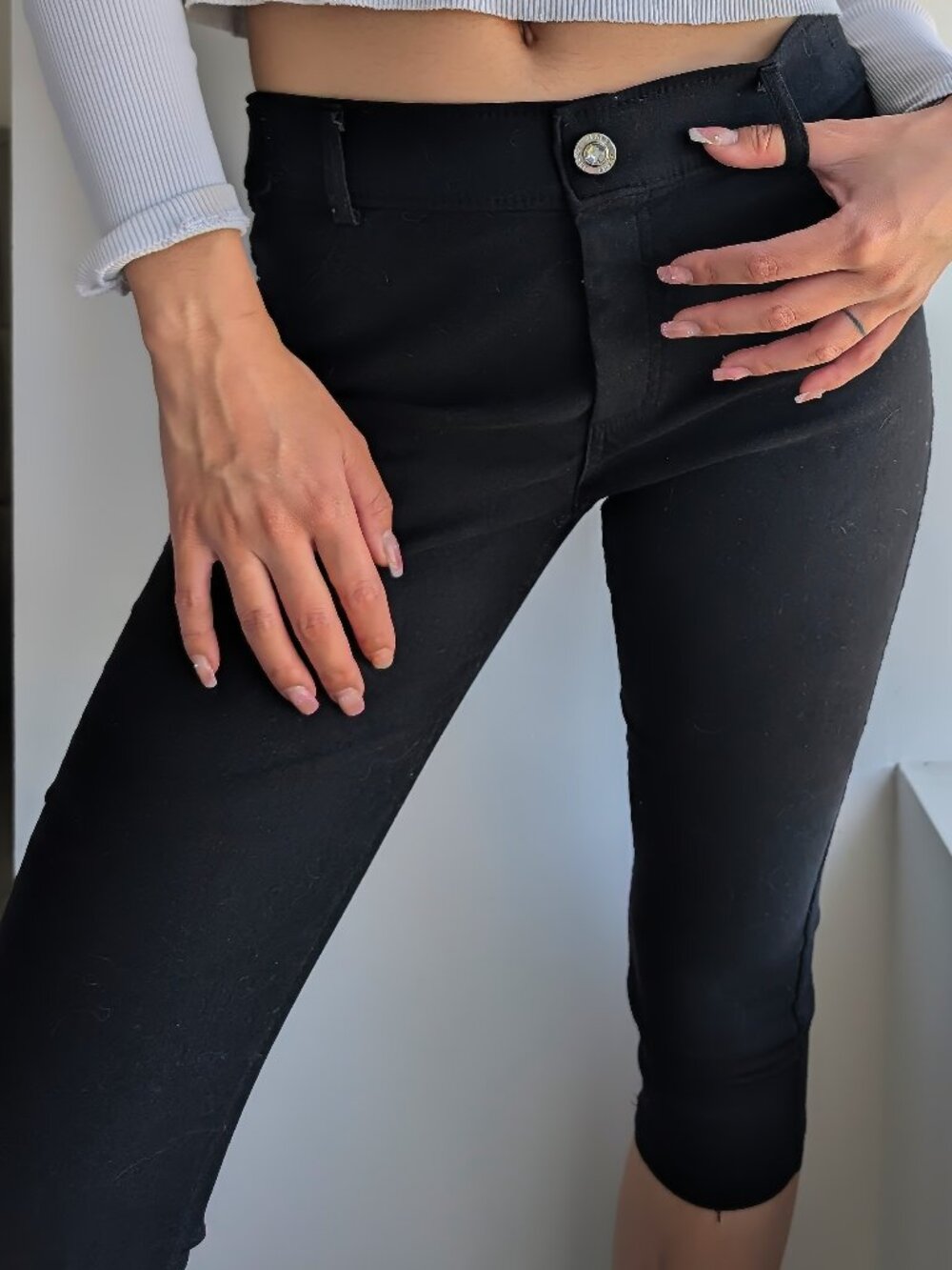 Black Capri Pants